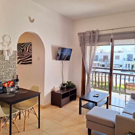 Kato Paphos Apt 400M To The Beach 외부 사진