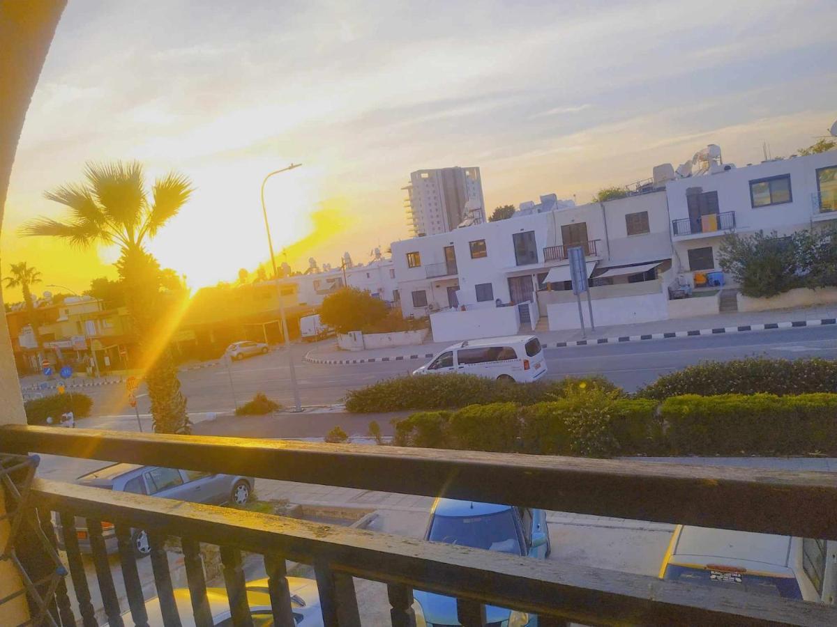 Kato Paphos Apt 400M To The Beach 외부 사진