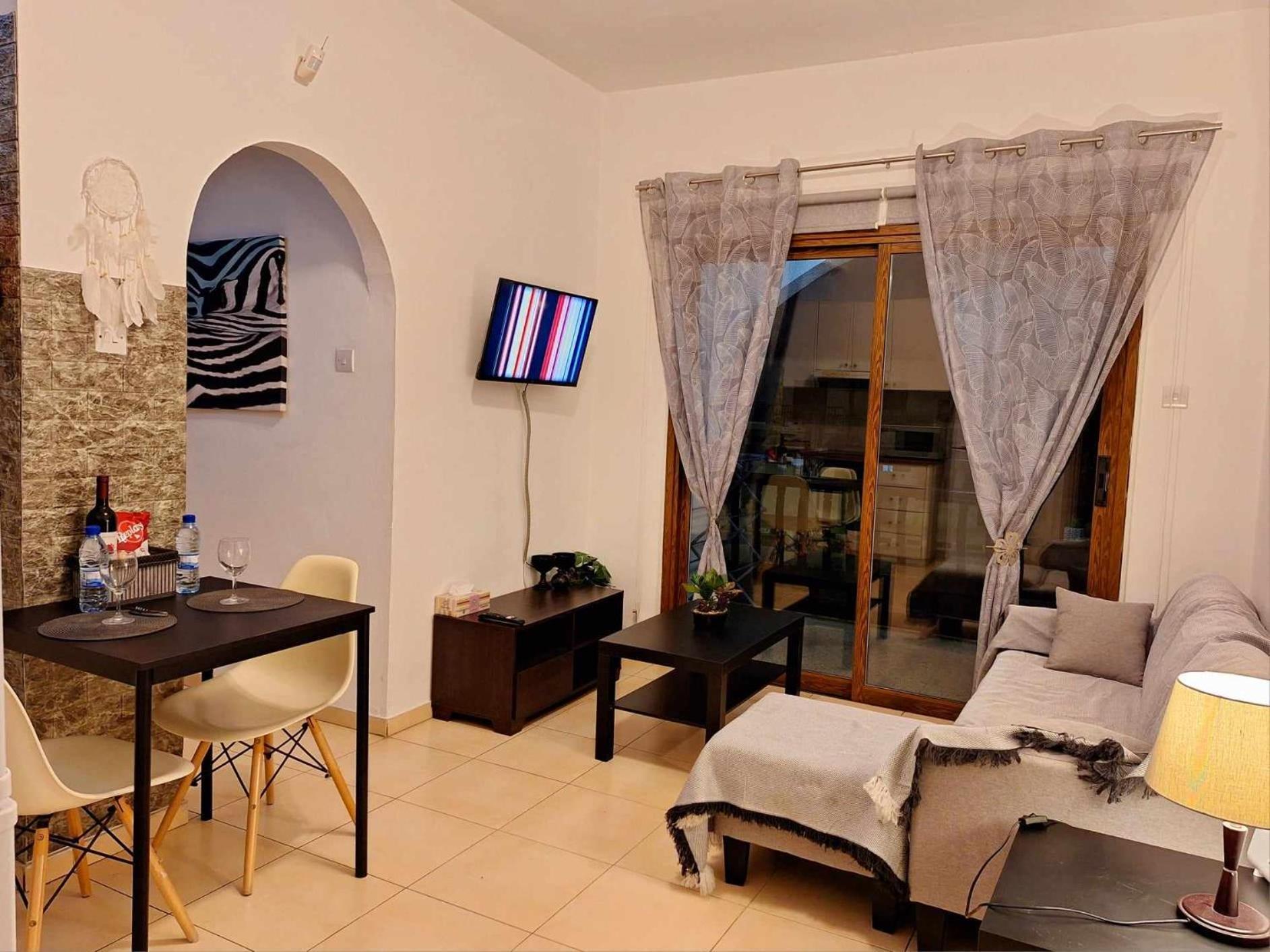 Kato Paphos Apt 400M To The Beach 외부 사진
