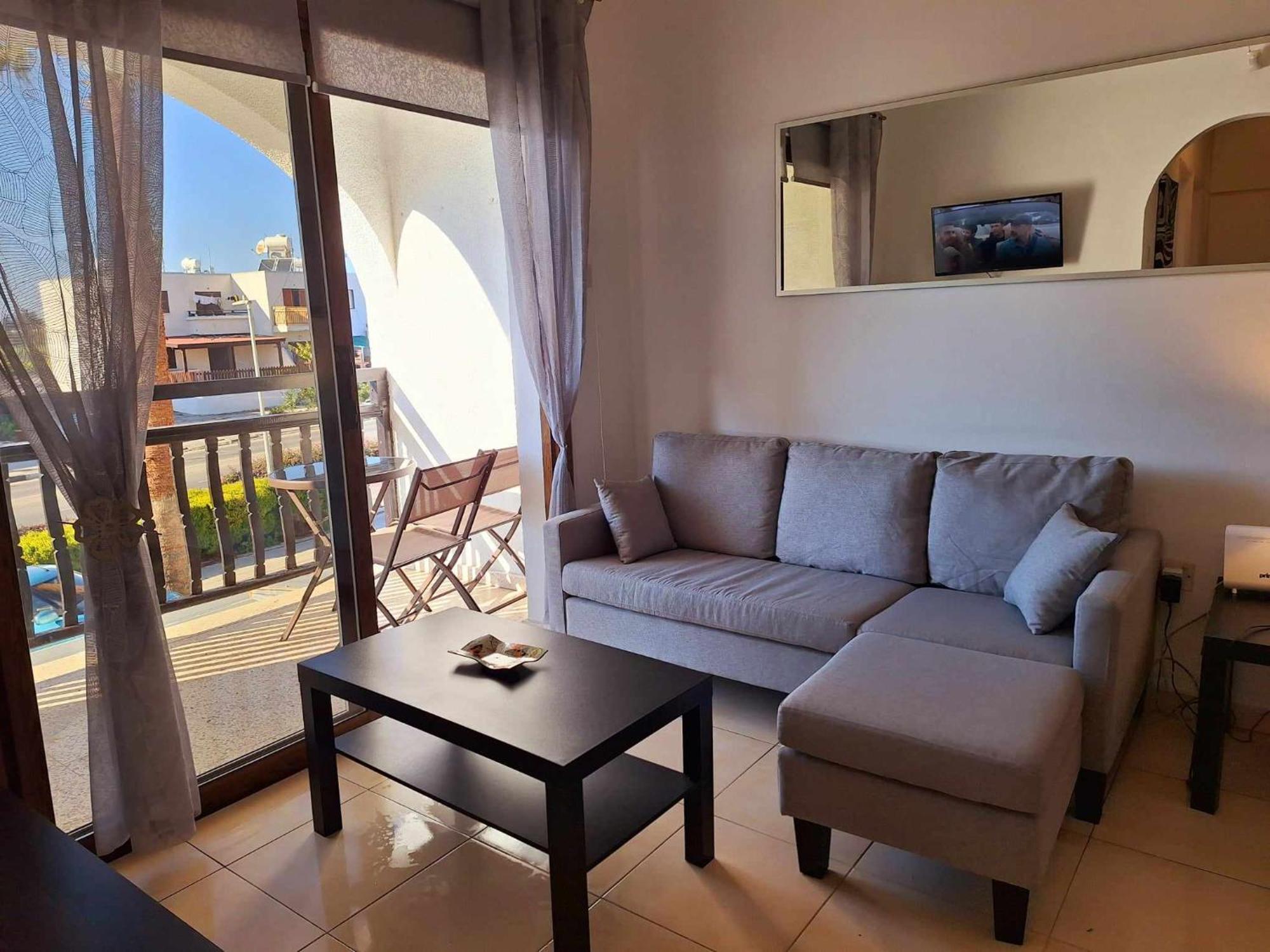 Kato Paphos Apt 400M To The Beach 외부 사진